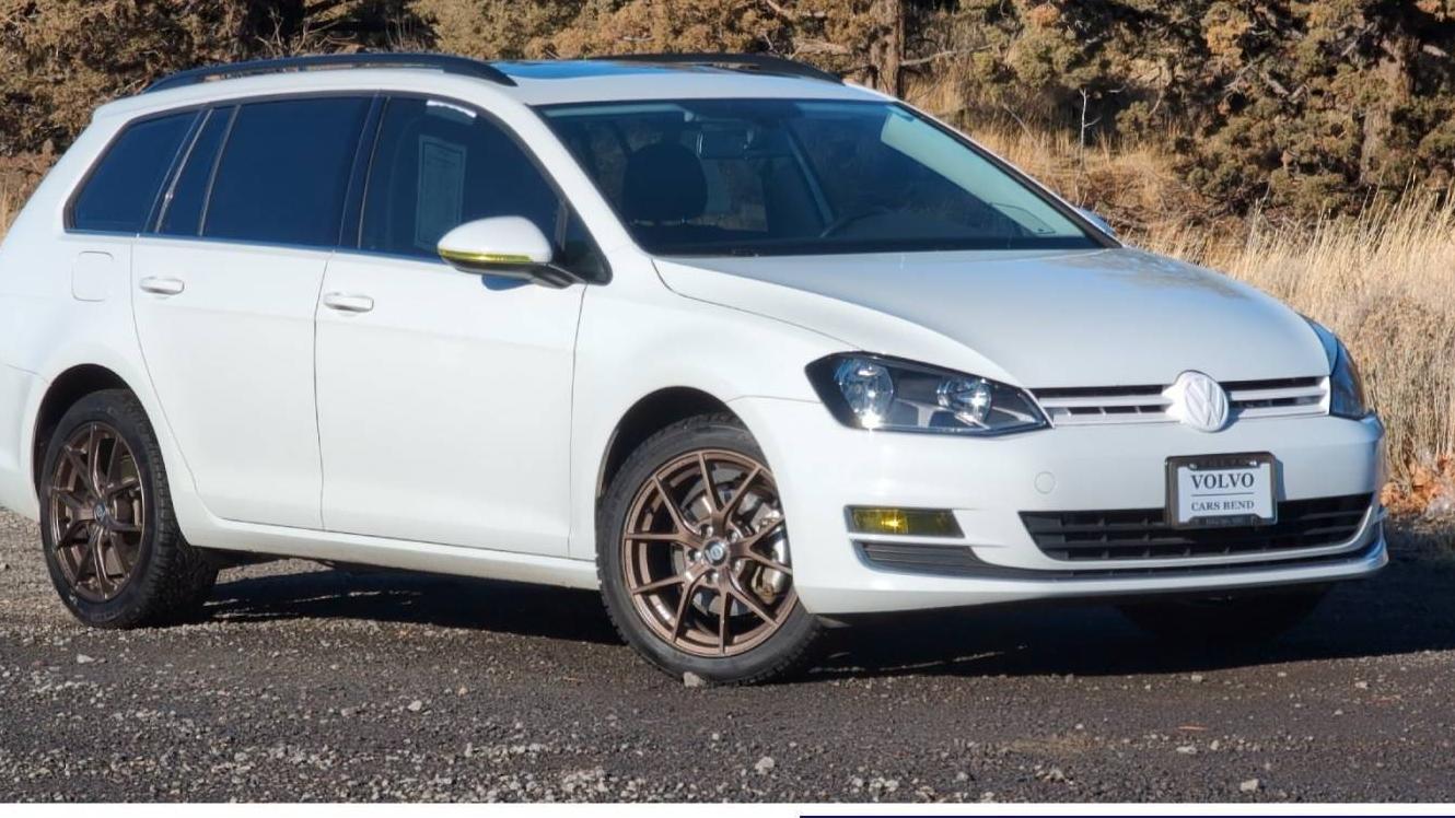 VOLKSWAGEN GOLF SPORTWAGEN 2017 3VWC17AU5HM525596 image